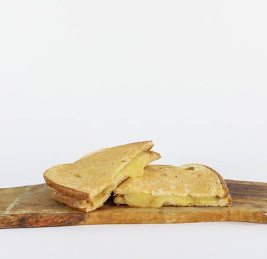 Classic Smoked Cheddar Melt